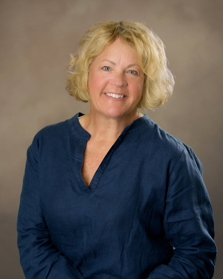 Dr. Joanne Goshow-Harris